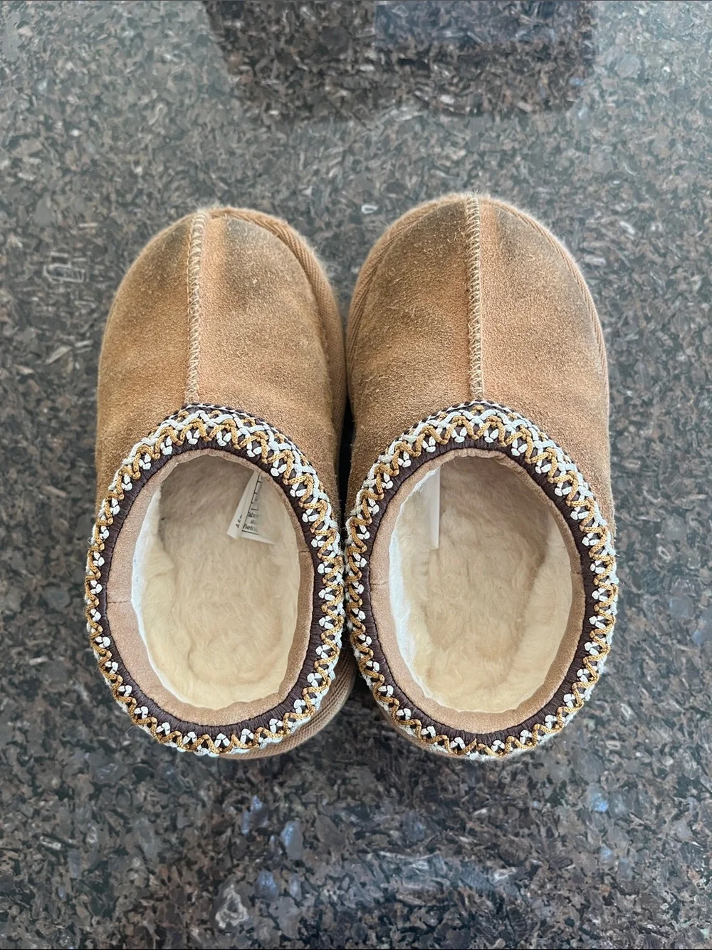 UGG Kids Chestnut Suede Slip-On Slippers with Braided Collar